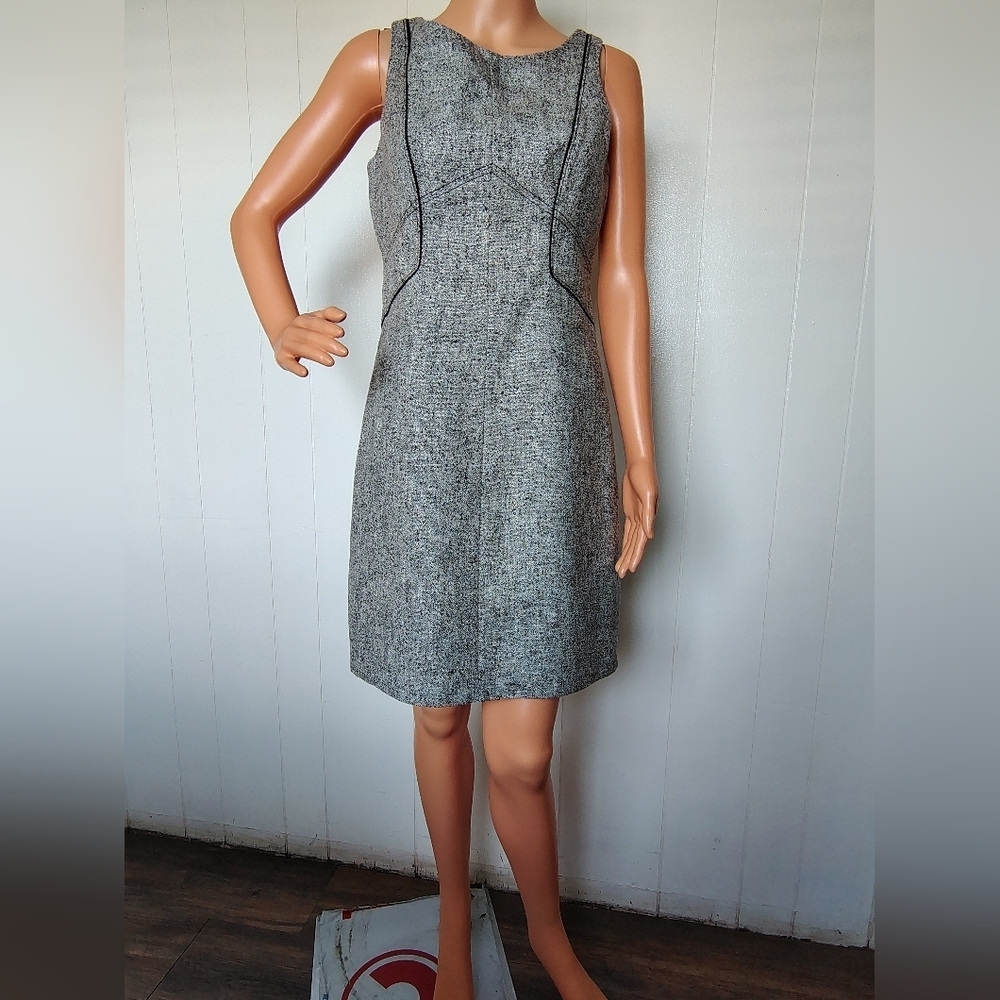 White Horse Black Market Gray Sleeveless Dress Size 2